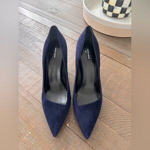 Giorgio Armani Women's Navy Heels, worn only one time